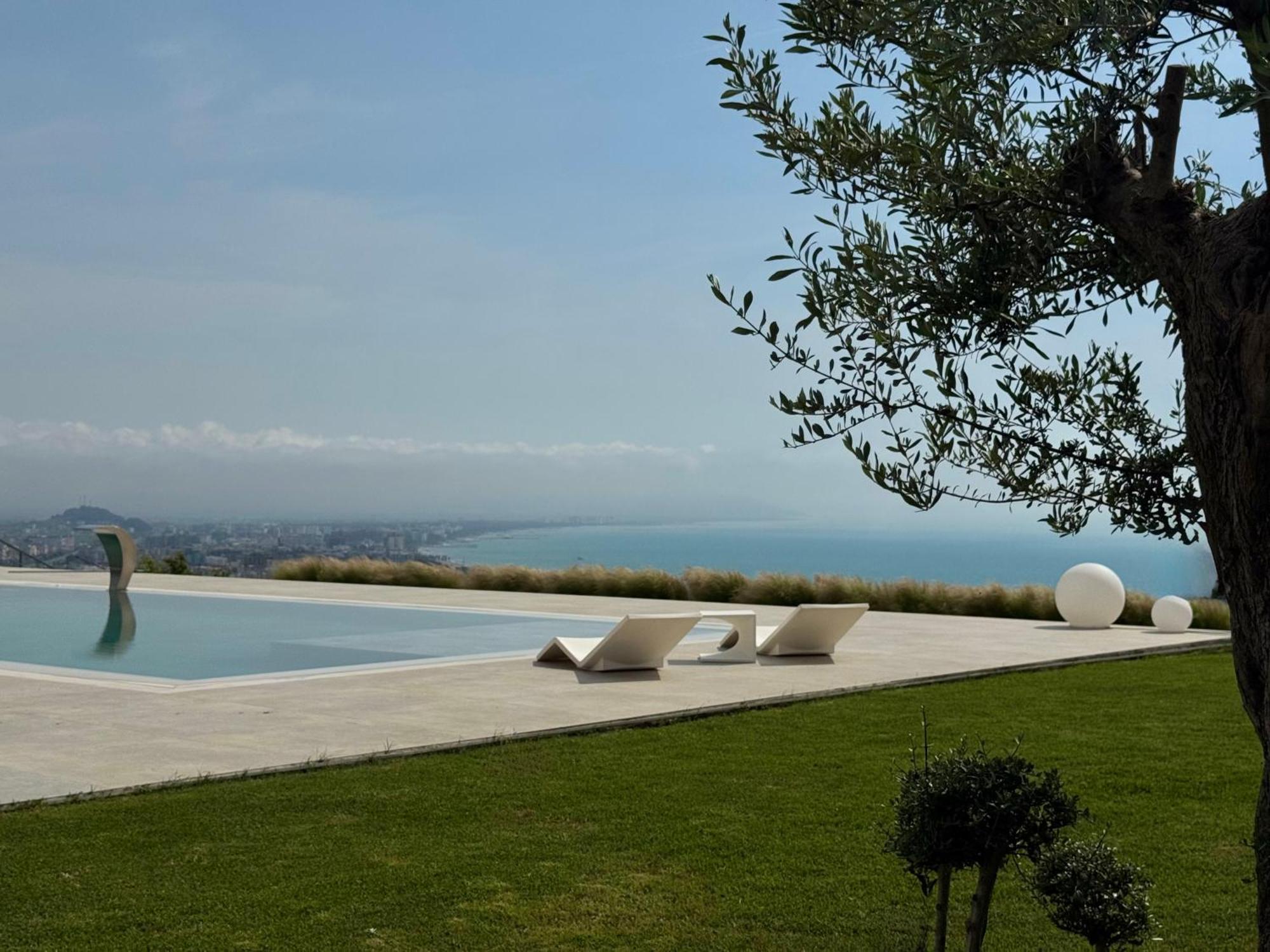 Villa Esmi Durres Kryemëdhej Εξωτερικό φωτογραφία